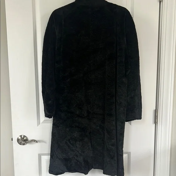 Emporio Armani Black Faux Fur Coat - Picture 6 of 16